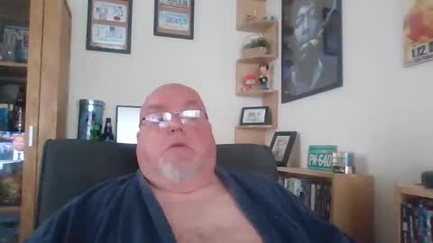 Snapshot of jerseyhammer01 chatting on 7, 10, 2025 Harry online show from 7, 10, 2025