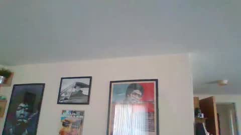 Snapshot of jerseyhammer01 chatting on 16, 12, 2025 Harry online show from 16, 12, 2025