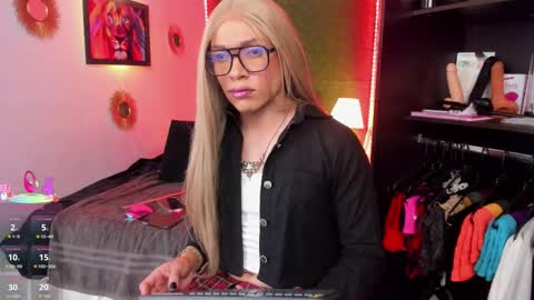 Jess online show from 10, 10, 2025