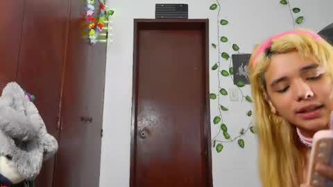 Snapshot of jess_sweett chatting on 29, 5, 2026 Jessica online show from 29, 5, 2026