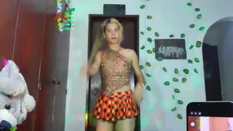 Snapshot of jess_sweett chatting on 5, 6, 2026 Jessica online show from 5, 6, 2026