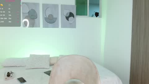 Snapshot of jessdant_luv chatting on 9, 5, 2026 Hello we are Jesse and Dante. online show from 9, 5, 2026