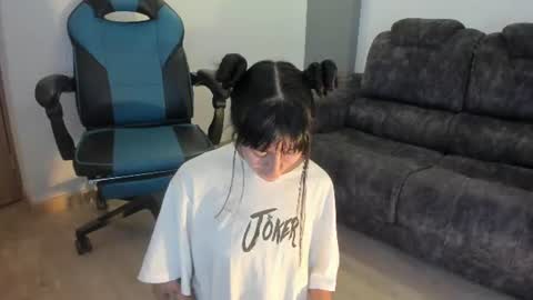 jessi_lemus online show from 17, 6, 2026