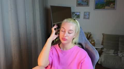 Snapshot of jessica_hanson chatting on 19, 1, 2025 Jessy online show from 19, 1, 2025