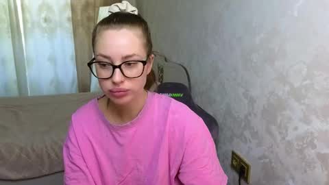 Snapshot of jessica_hanson chatting on 11, 9, 2025 Jessy online show from 11, 9, 2025