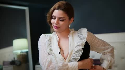  Jessica  online show from 10, 4, 2026