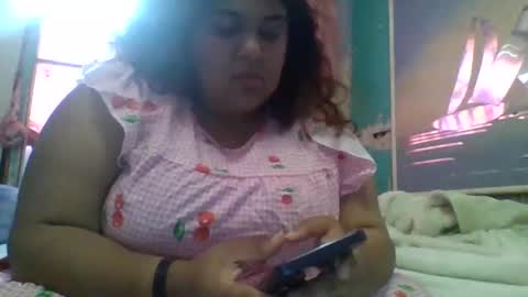 Snapshot of jessicarabbits4 chatting on 24, 5, 2026 dovedianna online show from 24, 5, 2026
