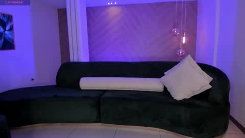 JESS online show from 26, 11, 2025