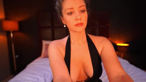 Snapshot of jessideen chatting on 22, 11, 2025 Jessica online show from 22, 11, 2025