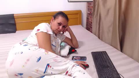 jessiestar3 online show from 12, 9, 2025