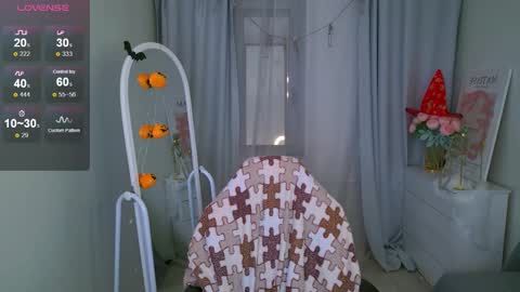 Snapshot of jessiestarz chatting on 30, 10, 2025 Jessi online show from 30, 10, 2025