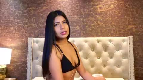 Snapshot of jessy_fortune chatting on 4, 7, 2026 JESSY FORTUNE online show from 4, 7, 2026