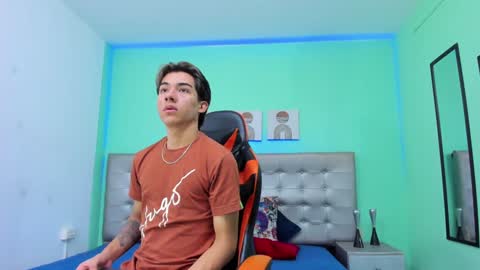 Jessy Mateus online show from 1, 2, 2025