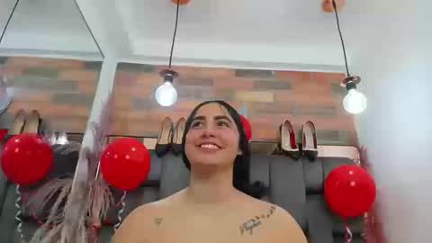 Snapshot of jessyjcortes chatting on 19, 10, 2025 JESSY CORTES online show from 19, 10, 2025