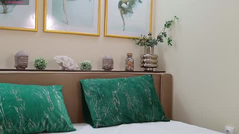 Francesca online show from 31, 1, 2025