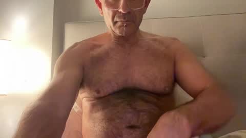 Jesuiscoquin online show from 2, 12, 2024