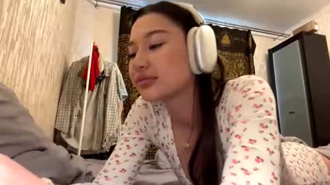 Lynn online show from 19, 10, 2025