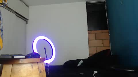 FEMBOY BIGCOCK online show from 25, 1, 2025