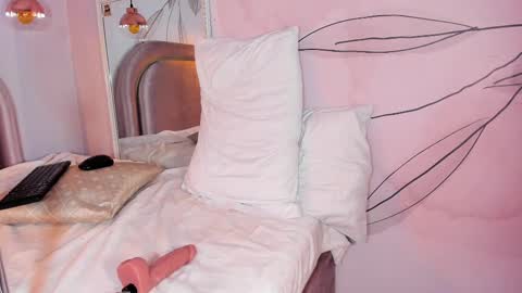 Jessica online show from 8, 3, 2025