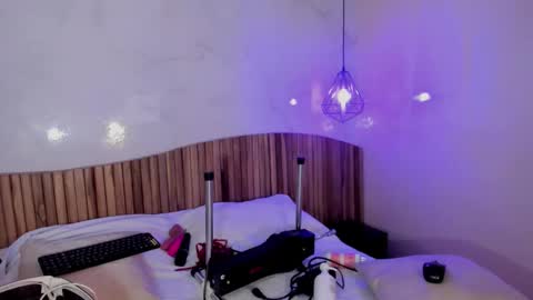 Jessica online show from 17, 9, 2025