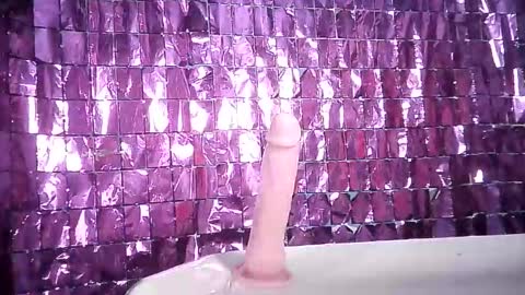 Ale online show from 19, 10, 2025