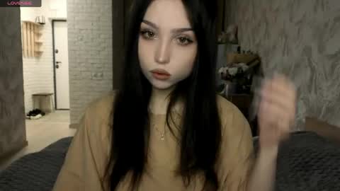 I am Gina ntmu Lets hit 10 Thumbs Up together online show from 22, 5, 2026