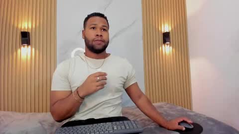 jeus_stanley online show from 25, 5, 2026