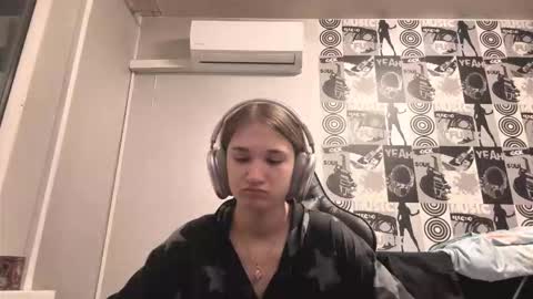 Helgi online show from 23, 11, 2025