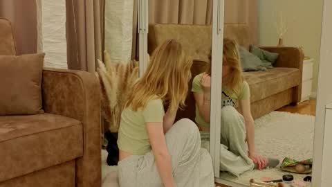 Gwen online show from 9, 1, 2026