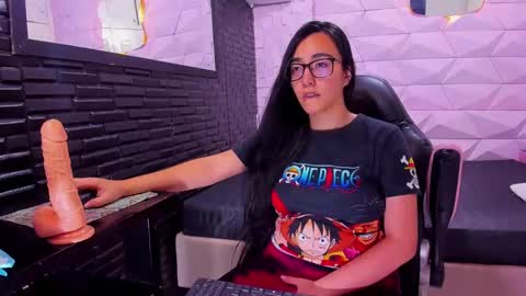 Queen online show from 7, 3, 2025