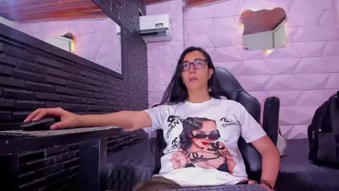 Queen online show from 9, 3, 2025