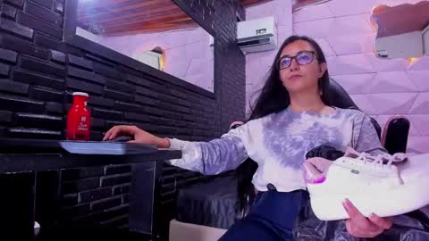 Queen online show from 12, 3, 2025