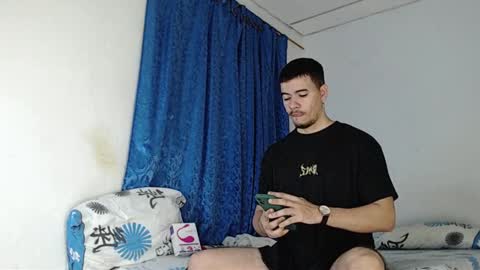 Snapshot of jeycob_happy97 chatting on 9, 1, 2025 Juan David online show from 9, 1, 2025