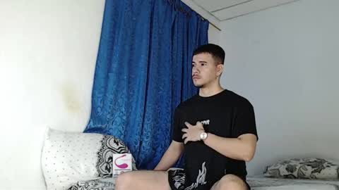 Snapshot of jeycob_happy97 chatting on 16, 1, 2025 Juan David online show from 16, 1, 2025