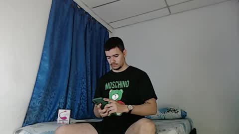 Snapshot of jeycob_happy97 chatting on 11, 3, 2025 Juan David online show from 11, 3, 2025