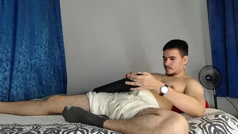 Snapshot of jeycob_happy97 chatting on 18, 4, 2026 Juan David online show from 18, 4, 2026