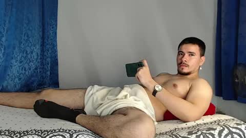 Snapshot of jeycob_happy97 chatting on 13, 5, 2026 Juan David online show from 13, 5, 2026