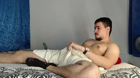 Snapshot of jeycob_happy97 chatting on 21, 5, 2026 Juan David online show from 21, 5, 2026