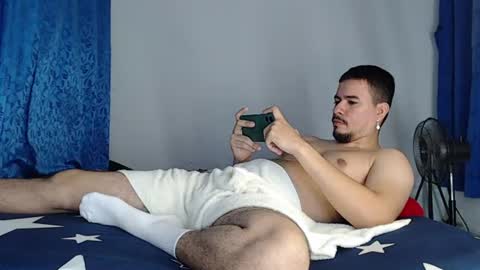 Snapshot of jeycob_happy97 chatting on 2, 7, 2026 Juan David online show from 2, 7, 2026