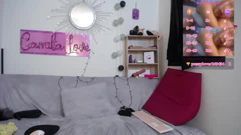 Camila online show from 10, 3, 2025