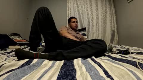 Snapshot of jhacks28 chatting on 16, 12, 2025 jhacks28 online show from 16, 12, 2025