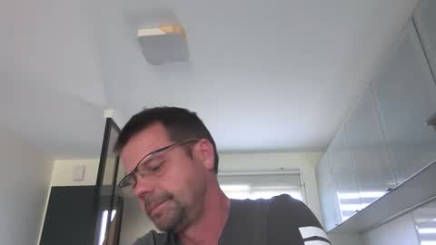 jhmec44000 online show from 25, 4, 2026