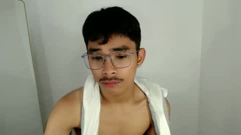 Snapshot of jhnxxnaughty_ chatting on 11, 1, 2026 Johnny online show from 11, 1, 2026