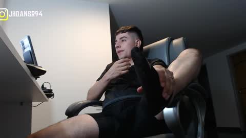 Jhoan Saenz online show from 7, 4, 2026