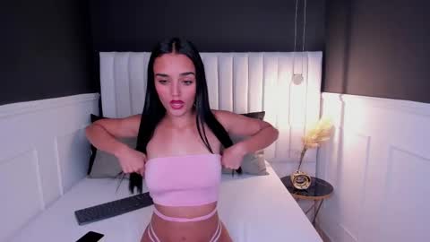 Jhoana  online show from 18, 1, 2025