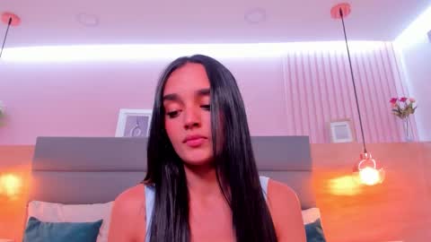 Jhoana  online show from 16, 10, 2025