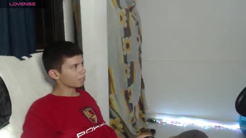JhoanVelezModel online show from 15, 10, 2025
