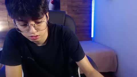 Jhoel online show from 11, 11, 2025