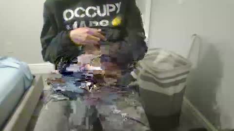 jholls online show from 3, 12, 2024