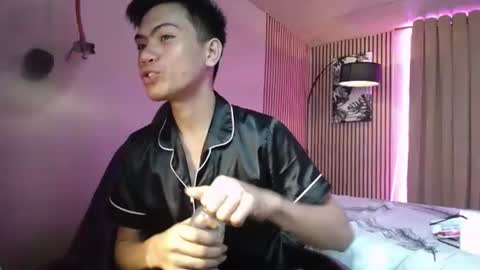 Snapshot of jhon_cummer chatting on 1, 11, 2025 jhon_cummer online show from 1, 11, 2025